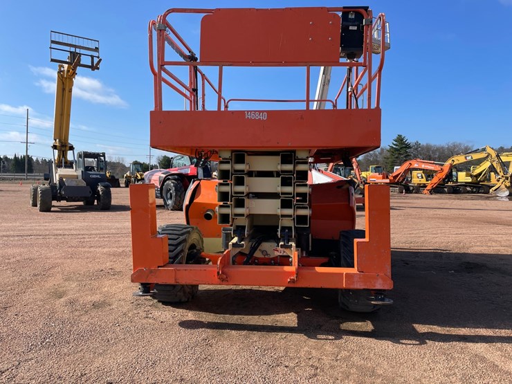 2015-jlg-4394rt-image-6