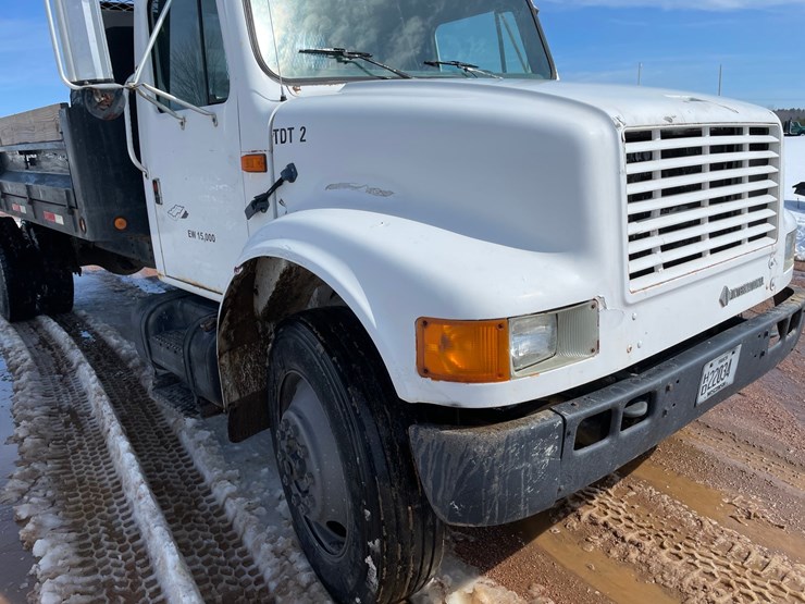 1990-international-4900-image-9