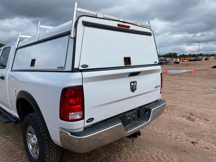 2018-dodge-ram-2500-image-24
