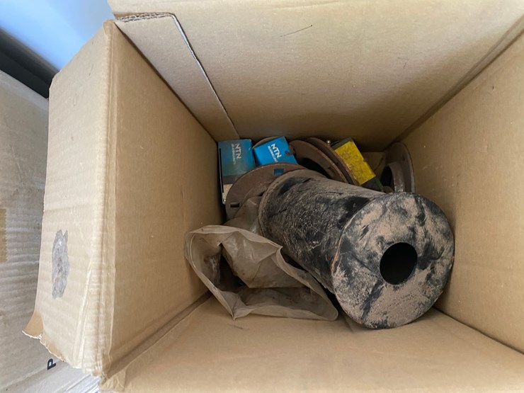 john-deere-230-image-2