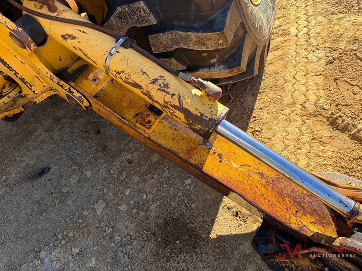 1999-deere-410e-image-14