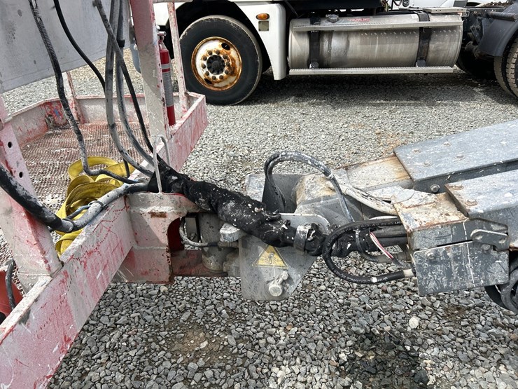 2017-skyjack-sj40t-image-15