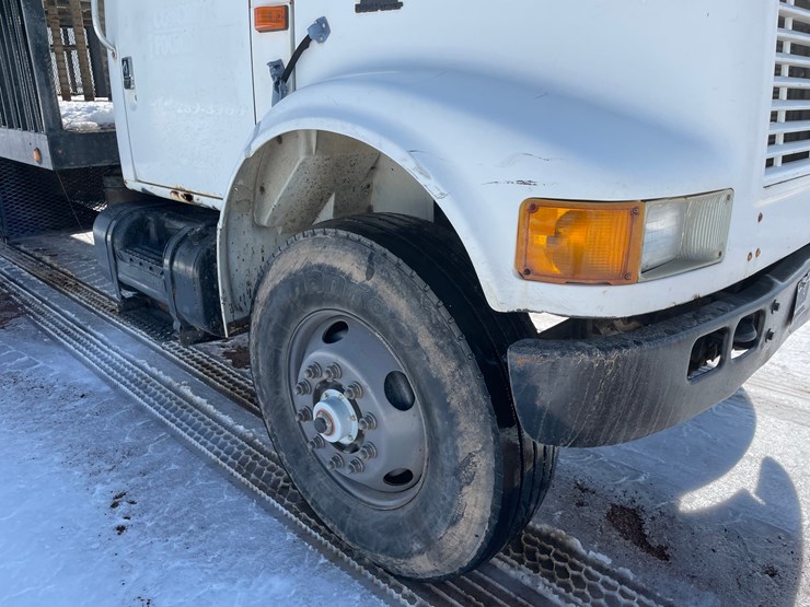 1999-international-4900-image-9