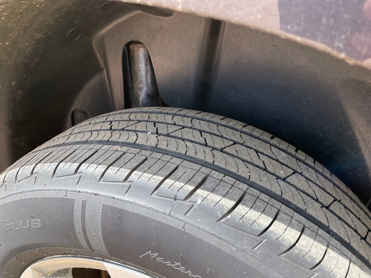 2016-chevrolet-equinox-lt-image-18