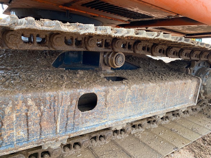 2005-hitachi-zx80-image-26