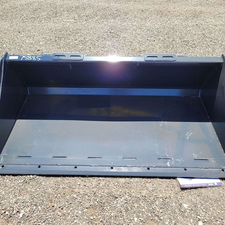 Wolverine Track Duty Bucket