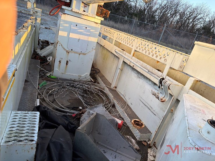 2008-international-7400-image-26