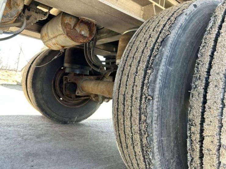 2008-titan-53-ft-image-42