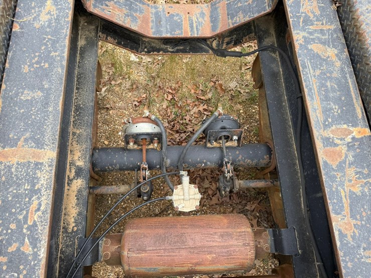 1998-fontaine-lowboy-image-51