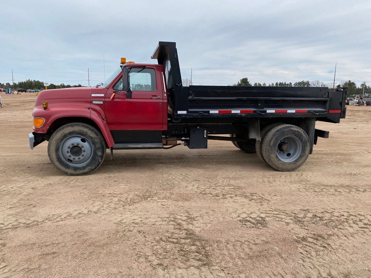 1995-ford-f700-image-11