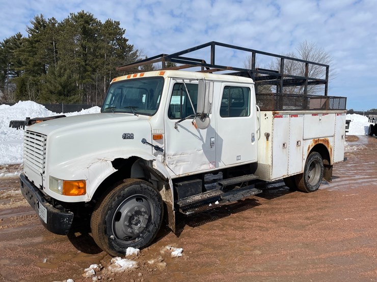 2002-international-4700-image-10