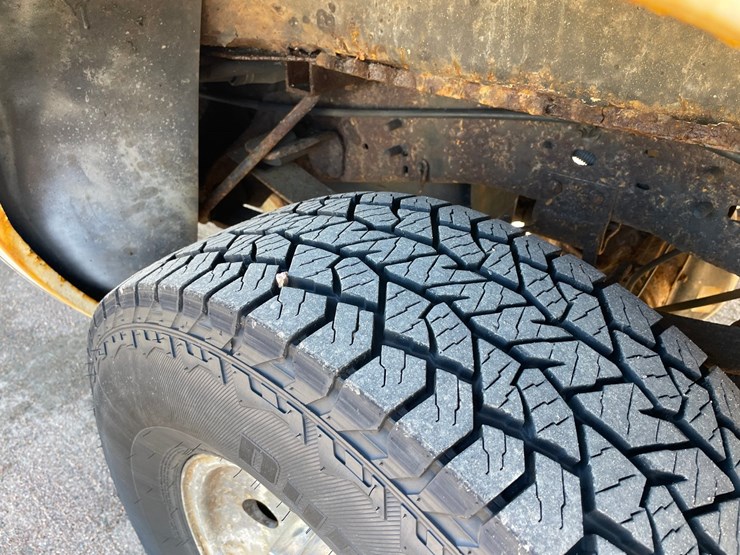 2001-ford-f250-image-24