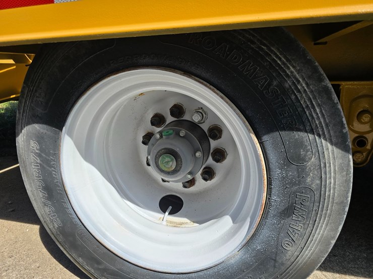 #22622-•-20'-tag-equipment-trailer-image-15