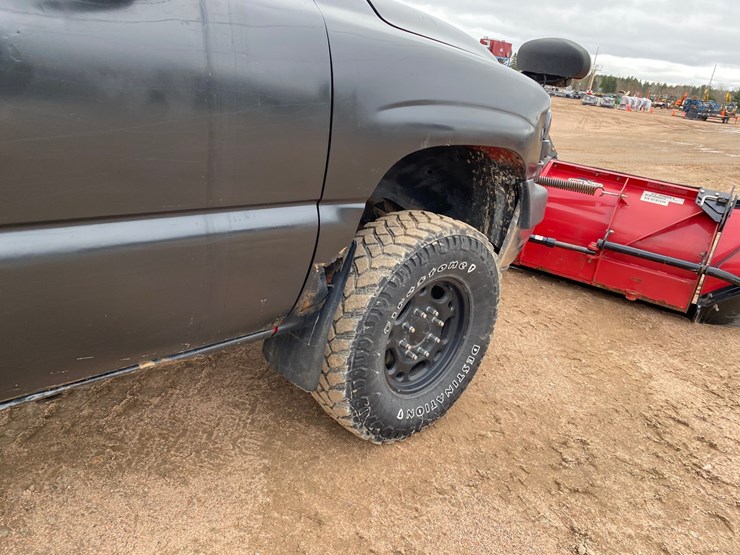 2001-chevrolet-2500-image-45