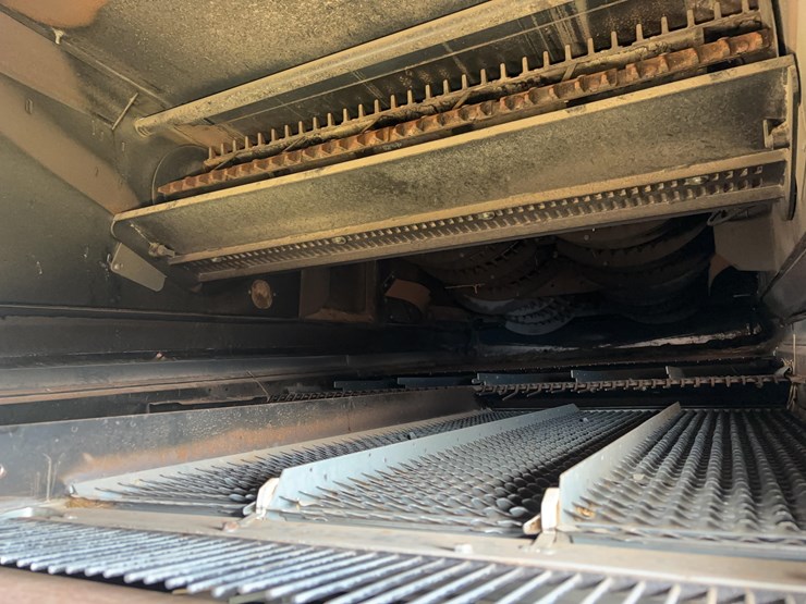 2006-new-holland-cr970-image-17