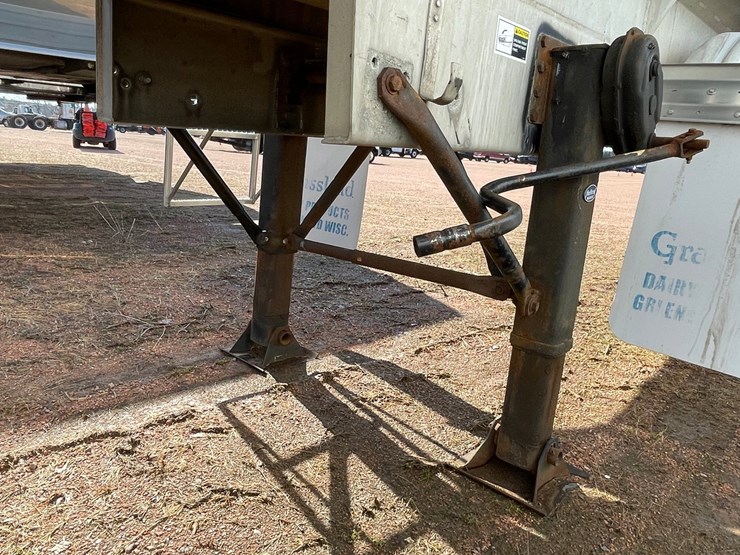 1994-walker-tanker-image-8