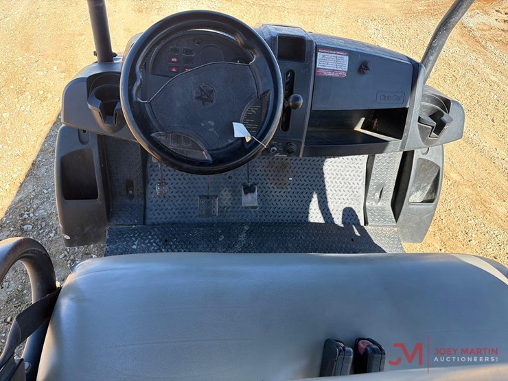 club-car-carryall-1700-image-9