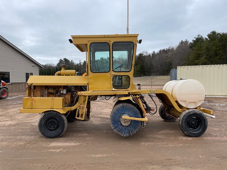 #1111-•-rosco-rb-28-sweeper-image-6