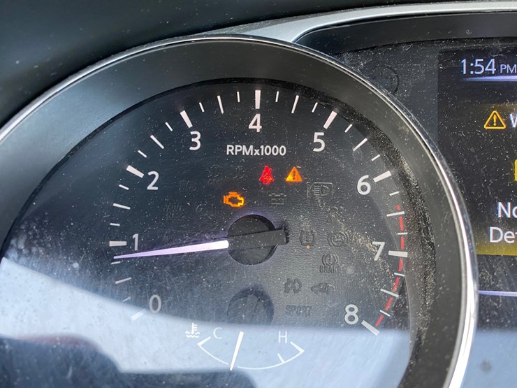 2016-nissan-rogue-image-34