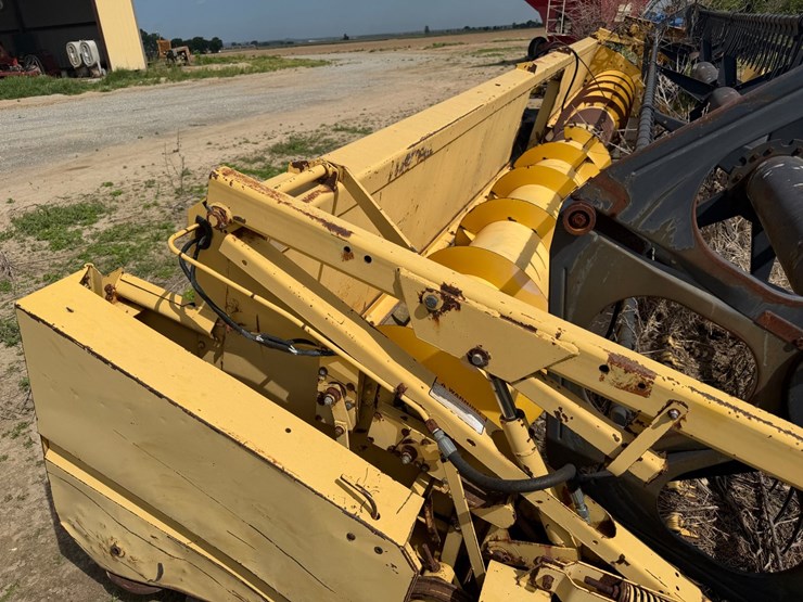 new-holland-973-image-43