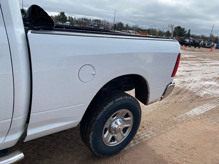 2018-dodge-ram-2500-image-19