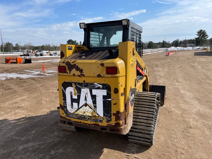 caterpillar-247b3-image-4