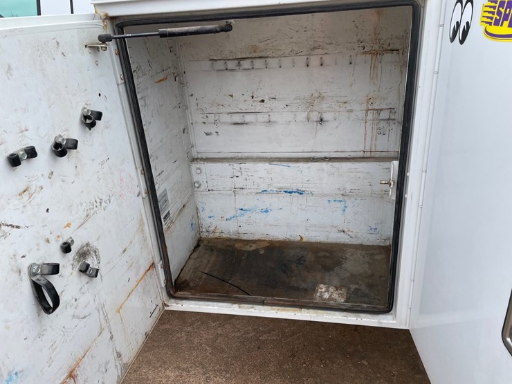 2012-ford-f550-image-15