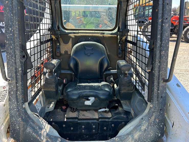2015-bobcat-t590-image-12
