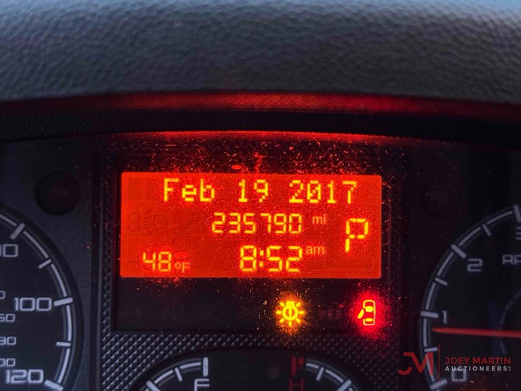 2018-dodge-1500-image-26