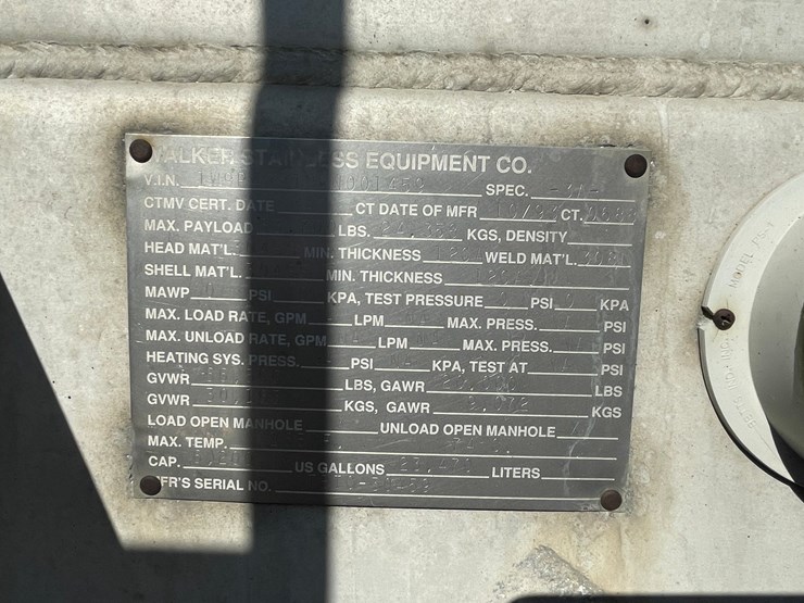1994-walker-tanker-image-28