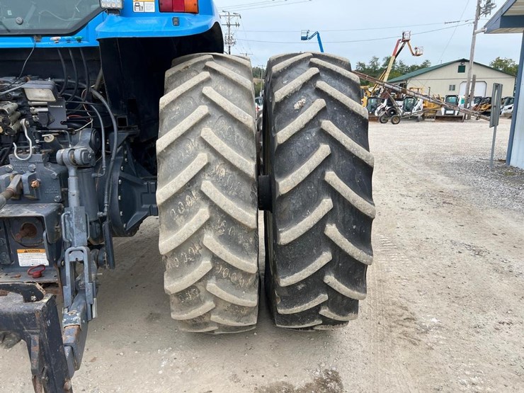 new-holland-8770-image-50