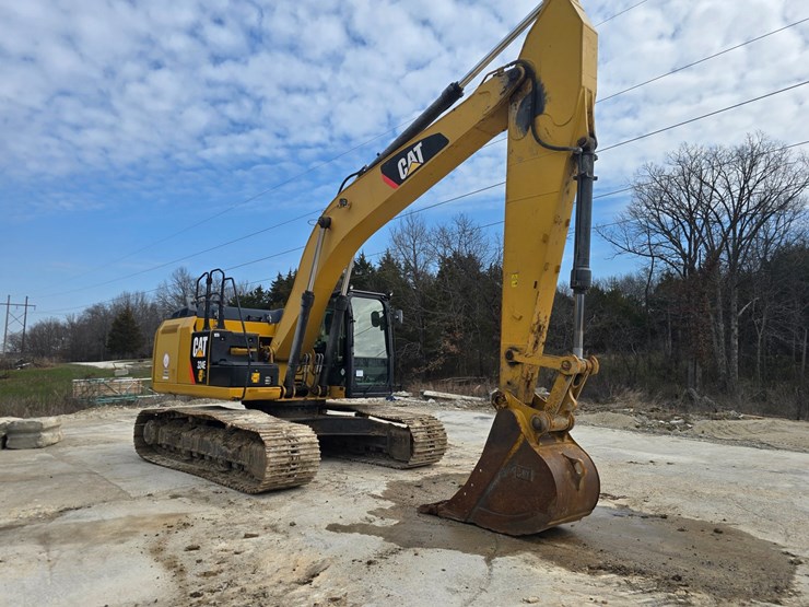 2013-caterpillar-324el-image-14