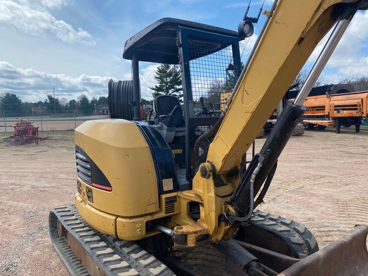 caterpillar-305c-cr-image-39