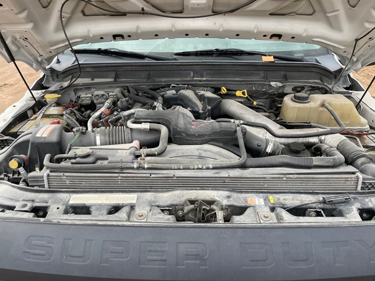 2012-ford-f550-image-48