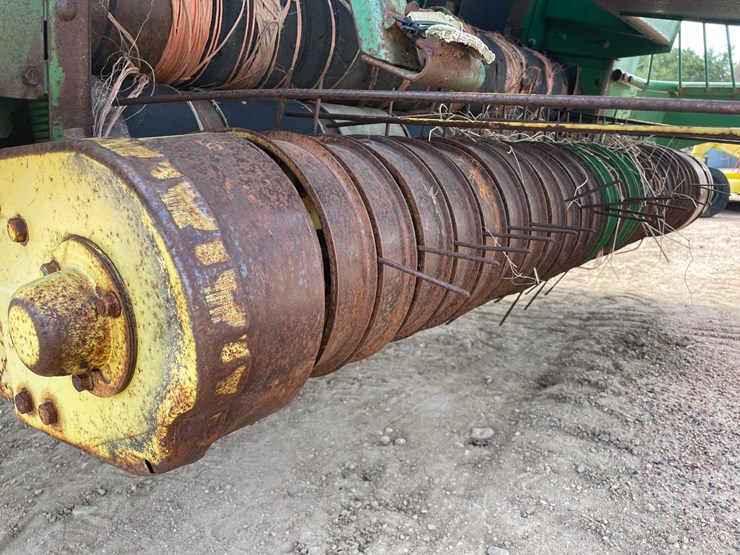 john-deere-510-image-19