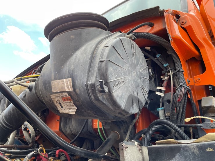 2006-caterpillar-c7-image-13