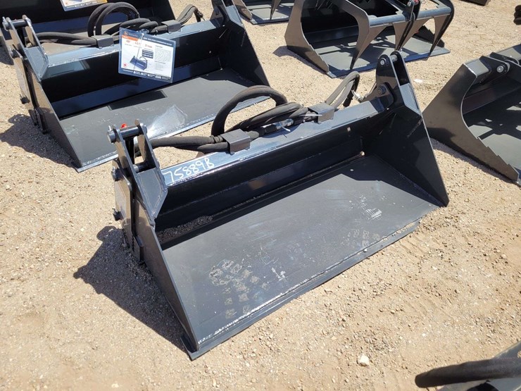 wolverine-mcb-11-48w-mini-skid-steer-combination-bucket-image-3