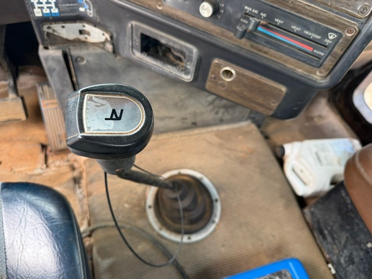 1998-freightliner-108sd-plus-image-59