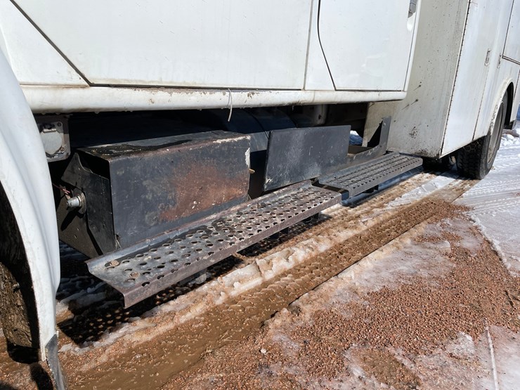 2000-international-4700-image-11