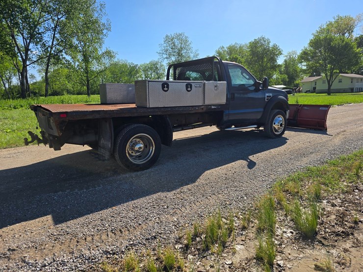 2008-ford-f550-image-19