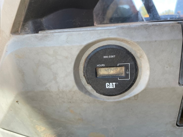 caterpillar-324e-image-81