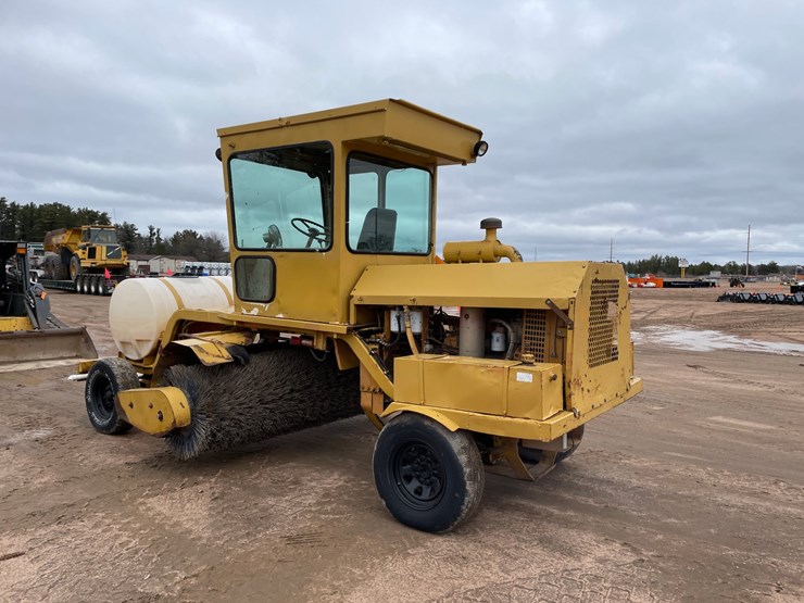 #1111-•-rosco-rb-28-sweeper-image-3