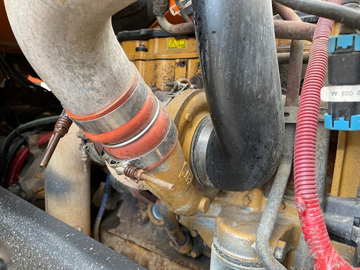 2006-caterpillar-c7-image-16