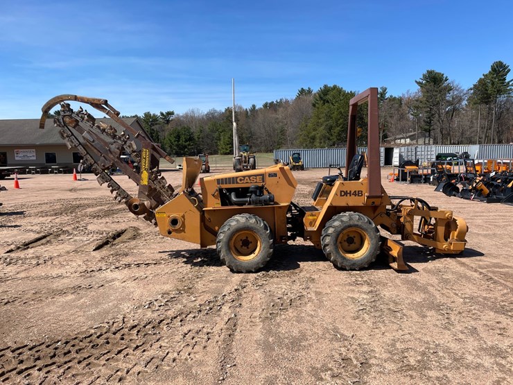 1986-case-dh4b-image-5