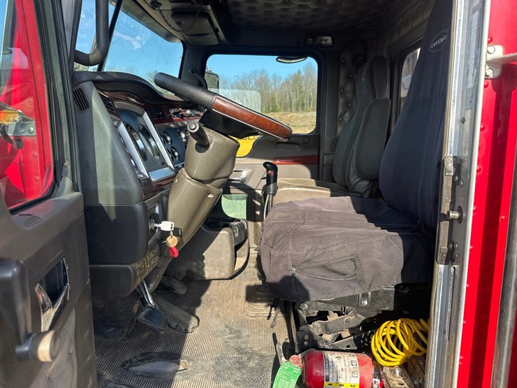 2006-kenworth-w900-image-31