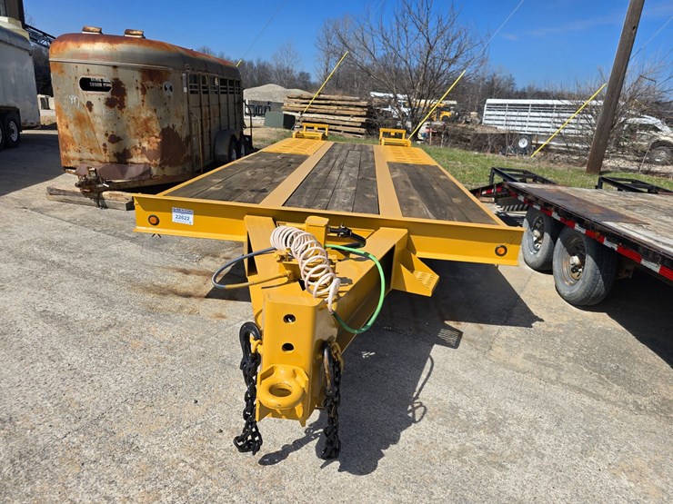 #22622-•-20'-tag-equipment-trailer-image-11