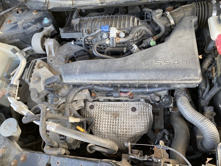 2016-nissan-rogue-image-38