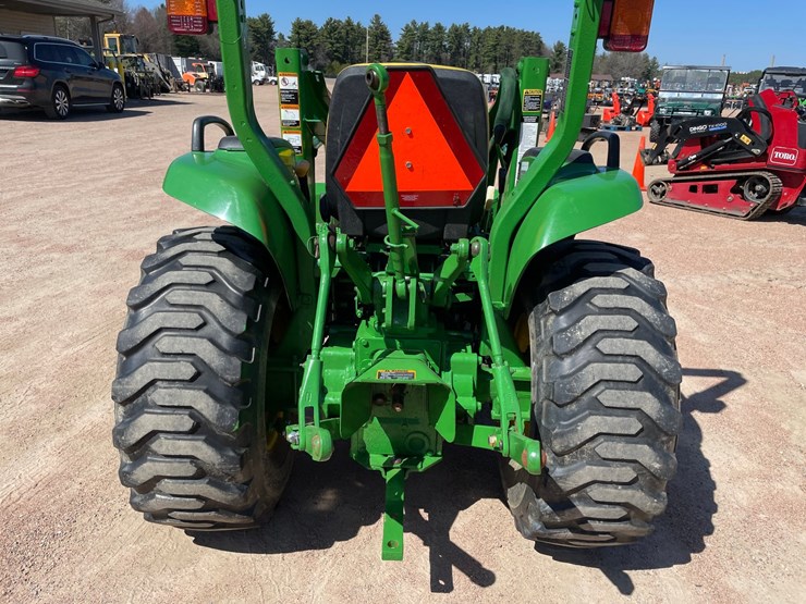 john-deere-4200-image-8