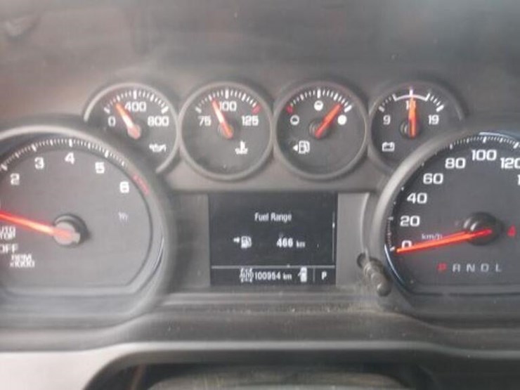 2023-chevrolet-1500-image-15