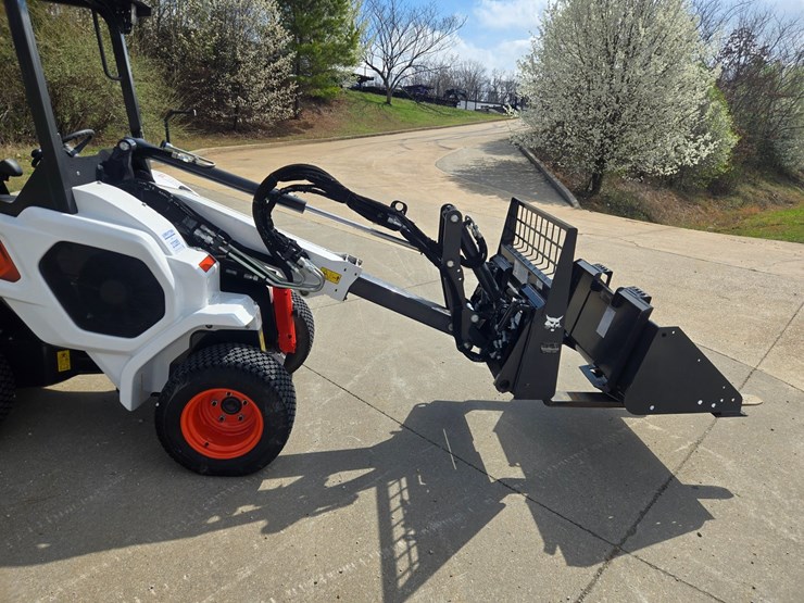2023-bobcat-l28-image-40